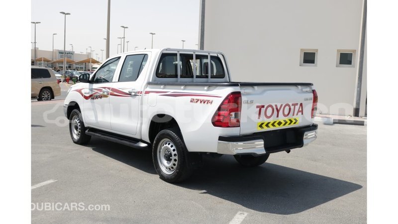 Big with watermark toyota hilux ahal import dubai 1790