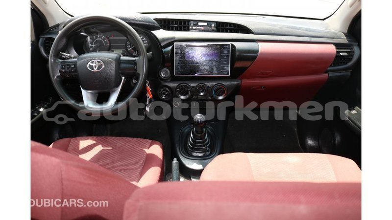 Big with watermark toyota hilux ahal import dubai 1790