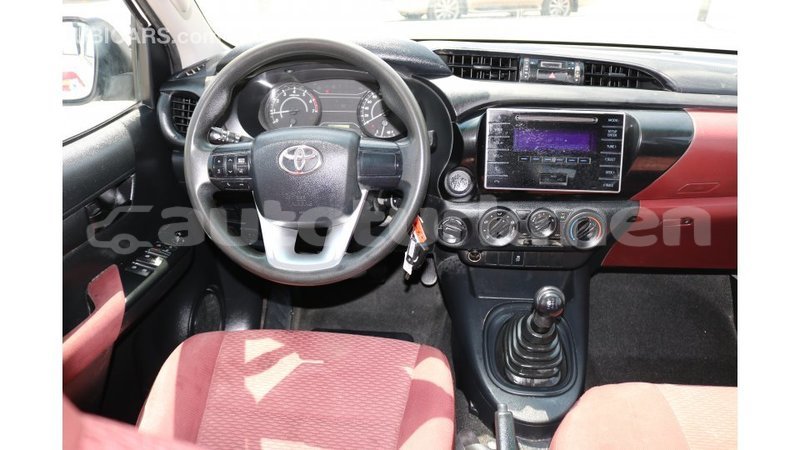 Big with watermark toyota hilux ahal import dubai 1790