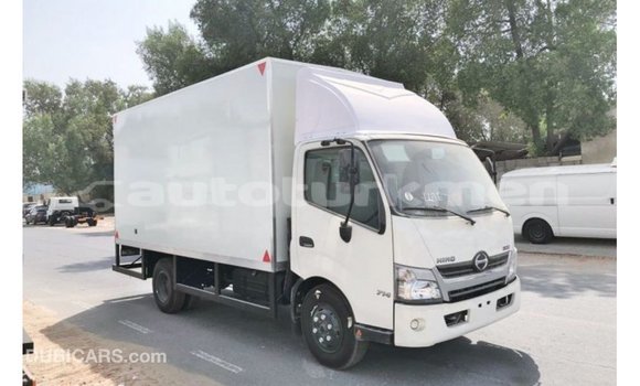 Buy Import Hino 300 Series White Truck in Import - Dubai in Ahal Buy Import Hino 300 Series White Truck in Import - Dubai in Ahal