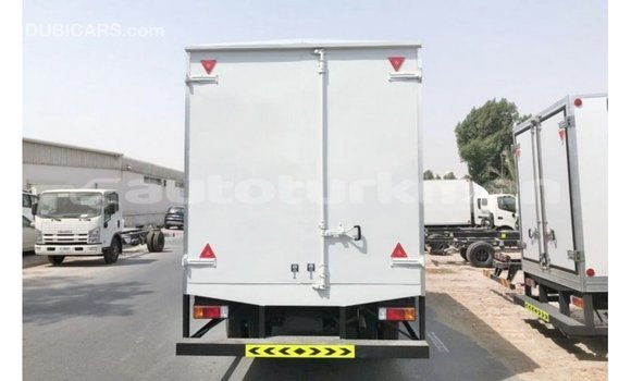 Buy Import Hino 300 Series White Truck in Import - Dubai in Ahal Buy Import Hino 300 Series White Truck in Import - Dubai in Ahal
