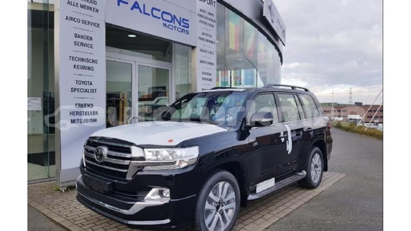 Big with watermark toyota land cruiser ahal import dubai 1805