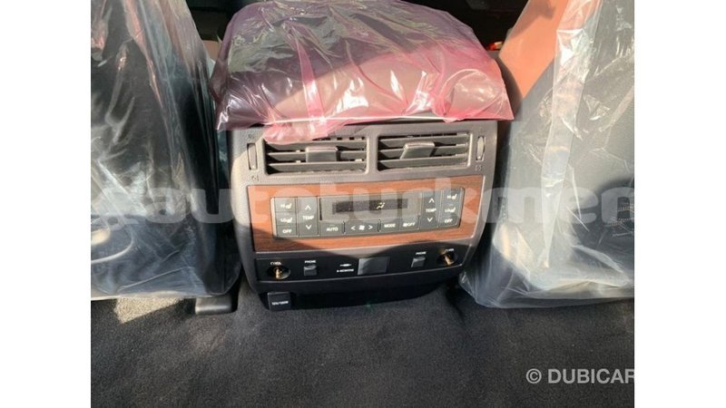 Big with watermark toyota land cruiser ahal import dubai 1805