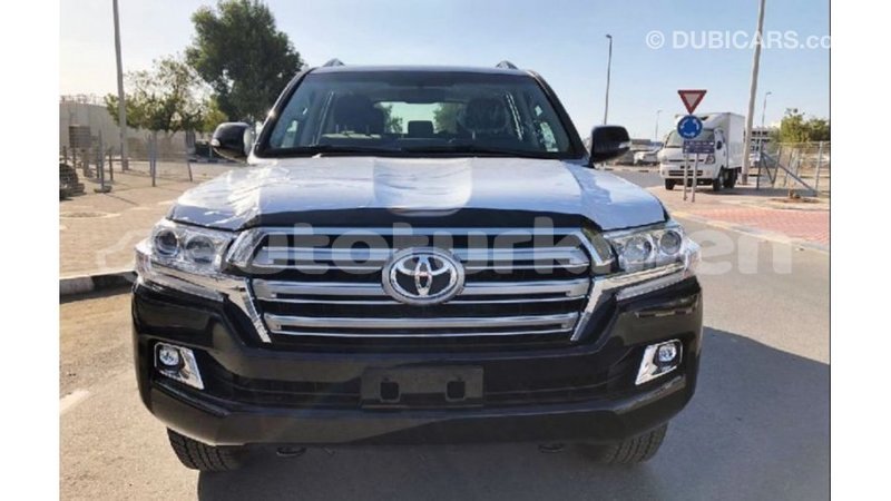 Big with watermark toyota land cruiser ahal import dubai 1807