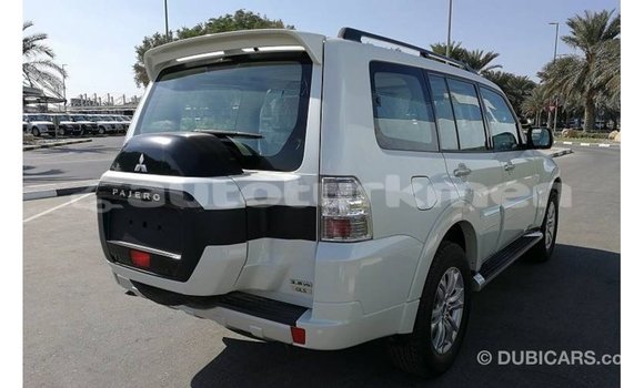 Buy Import Mitsubishi Pajero White Car in Import - Dubai in Ahal Buy Import Mitsubishi Pajero White Car in Import - Dubai in Ahal