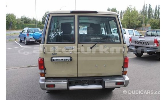Buy Import Toyota Land Cruiser Beige Car in Import - Dubai in Ahal Buy Import Toyota Land Cruiser Beige Car in Import - Dubai in Ahal