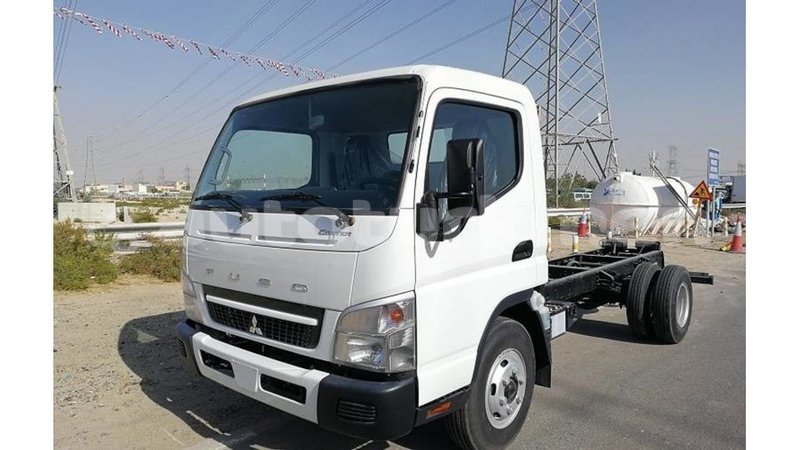 Big with watermark mitsubishi carisma ahal import dubai 1824