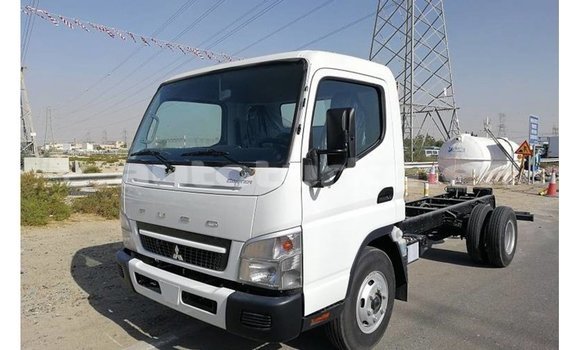 Buy Import Mitsubishi Carisma White Car in Import - Dubai in Ahal Buy Import Mitsubishi Carisma White Car in Import - Dubai in Ahal