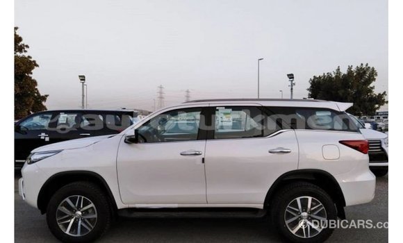 Buy Import Toyota Fortuner White Car in Import - Dubai in Ahal Buy Import Toyota Fortuner White Car in Import - Dubai in Ahal