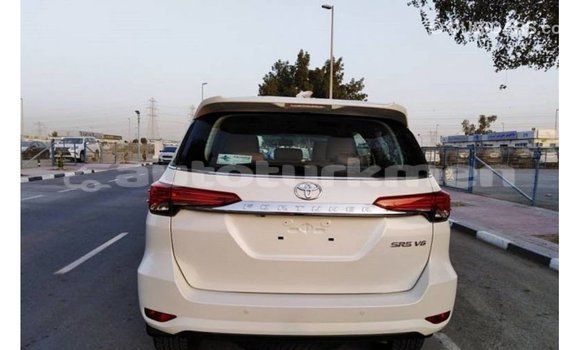 Buy Import Toyota Fortuner White Car in Import - Dubai in Ahal Buy Import Toyota Fortuner White Car in Import - Dubai in Ahal