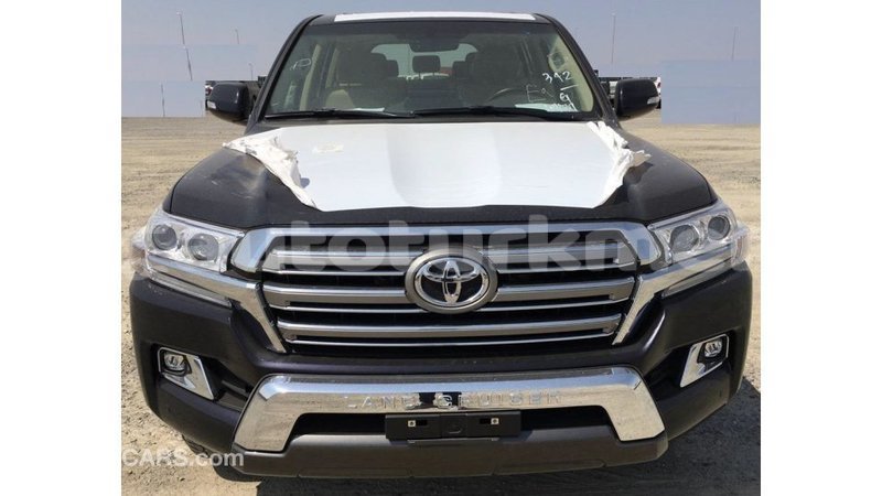 Big with watermark toyota land cruiser ahal import dubai 1829