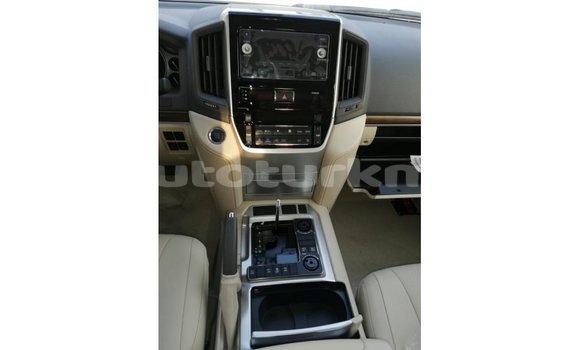 Buy Import Toyota Land Cruiser White Car in Import - Dubai in Ahal Buy Import Toyota Land Cruiser White Car in Import - Dubai in Ahal