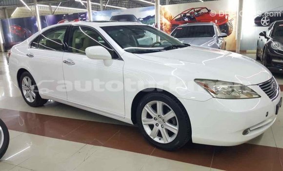 Buy Import Lexus ES White Car in Import - Dubai in Ahal Buy Import Lexus ES White Car in Import - Dubai in Ahal
