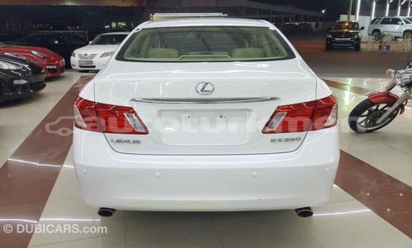 Buy Import Lexus ES White Car in Import - Dubai in Ahal