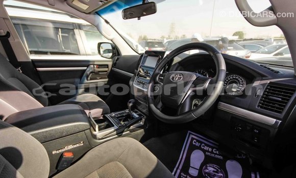Buy Import Toyota Land Cruiser Black Car in Import - Dubai in Ahal Buy Import Toyota Land Cruiser Black Car in Import - Dubai in Ahal