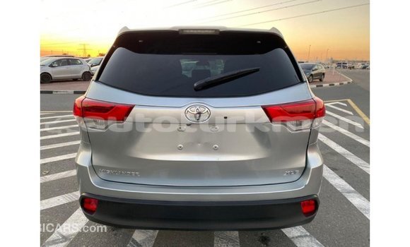 Buy Import Toyota Highlander Other Car in Import - Dubai in Ahal Buy Import Toyota Highlander Other Car in Import - Dubai in Ahal