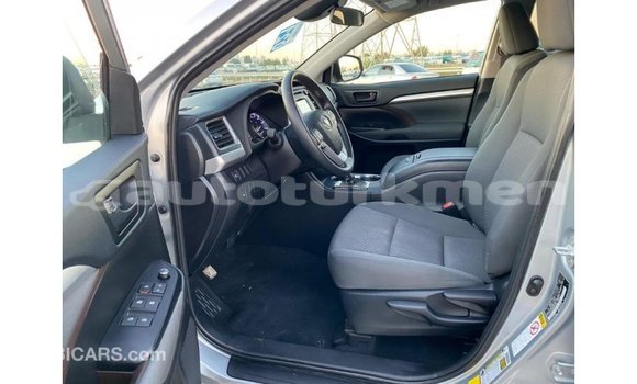 Buy Import Toyota Highlander Other Car in Import - Dubai in Ahal Buy Import Toyota Highlander Other Car in Import - Dubai in Ahal