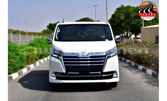 Buy Import Toyota Granvia White Car in Import - Dubai in Ahal Buy Import Toyota Granvia White Car in Import - Dubai in Ahal