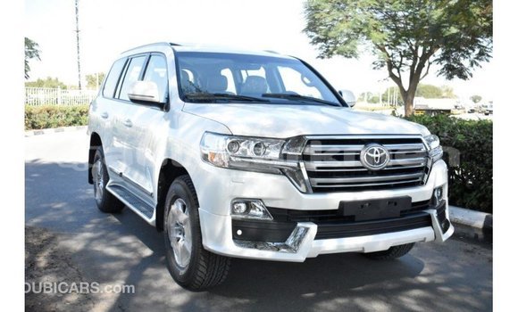 Buy Import Toyota Land Cruiser White Car in Import - Dubai in Ahal Buy Import Toyota Land Cruiser White Car in Import - Dubai in Ahal