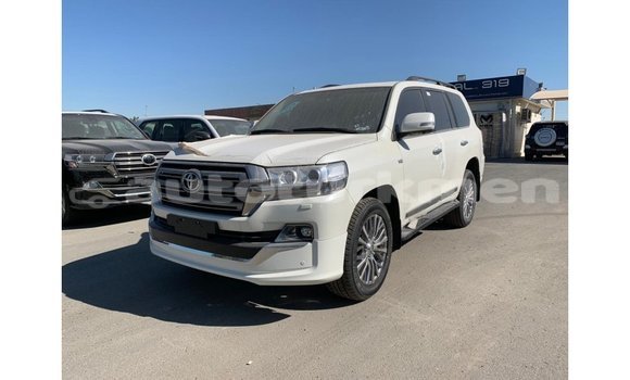 Buy Import Toyota Land Cruiser White Car in Import - Dubai in Ahal Buy Import Toyota Land Cruiser White Car in Import - Dubai in Ahal