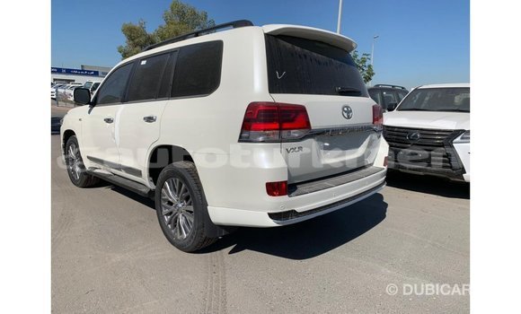 Buy Import Toyota Land Cruiser White Car in Import - Dubai in Ahal Buy Import Toyota Land Cruiser White Car in Import - Dubai in Ahal
