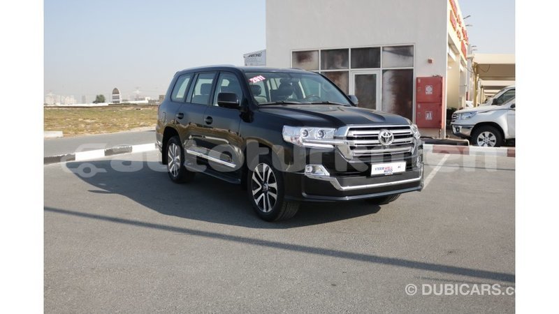 Big with watermark toyota land cruiser ahal import dubai 1855