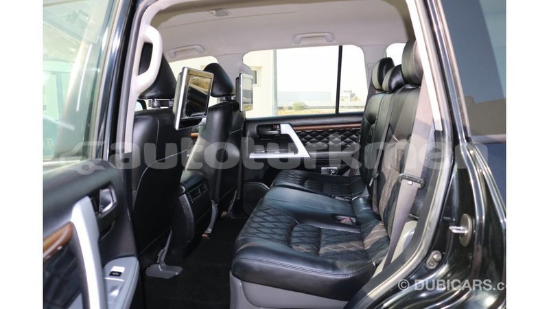 Big with watermark toyota land cruiser ahal import dubai 1855