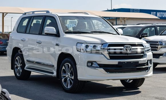 Buy Import Toyota Land Cruiser White Car in Import - Dubai in Ahal Buy Import Toyota Land Cruiser White Car in Import - Dubai in Ahal