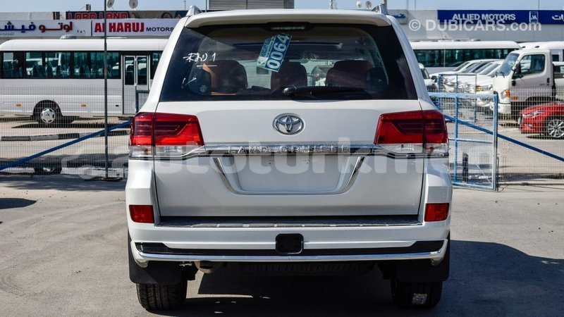 Big with watermark toyota land cruiser ahal import dubai 1868