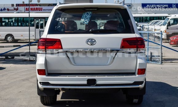 Buy Import Toyota Land Cruiser White Car in Import - Dubai in Ahal Buy Import Toyota Land Cruiser White Car in Import - Dubai in Ahal