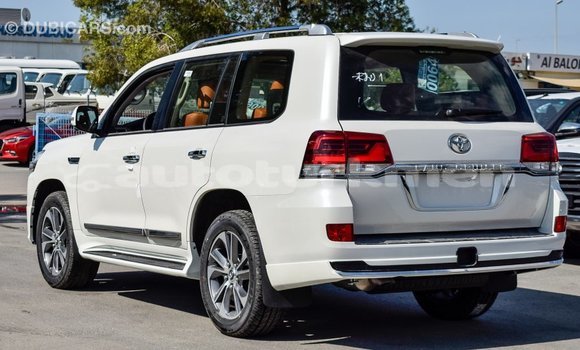 Buy Import Toyota Land Cruiser White Car in Import - Dubai in Ahal Buy Import Toyota Land Cruiser White Car in Import - Dubai in Ahal