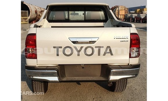 Buy Import Toyota Hilux White Car in Import - Dubai in Ahal Buy Import Toyota Hilux White Car in Import - Dubai in Ahal