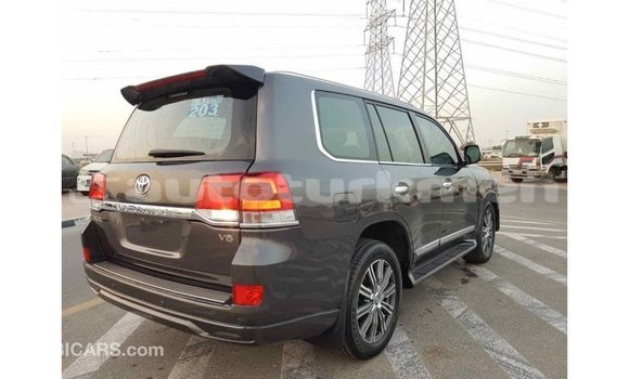 Buy Import Toyota Land Cruiser Other Car in Import - Dubai in Ahal Buy Import Toyota Land Cruiser Other Car in Import - Dubai in Ahal