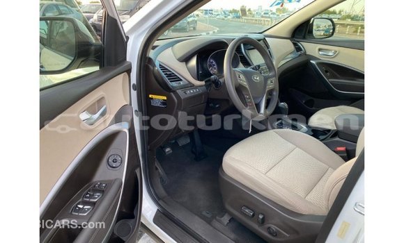 Buy Import Hyundai Santa Fe White Car in Import - Dubai in Ahal Buy Import Hyundai Santa Fe White Car in Import - Dubai in Ahal