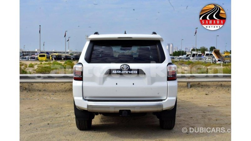 Big with watermark toyota 4runner ahal import dubai 1871