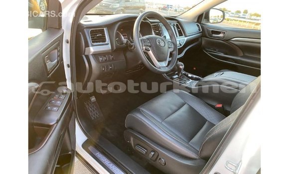 Buy Import Toyota Highlander White Car in Import - Dubai in Ahal Buy Import Toyota Highlander White Car in Import - Dubai in Ahal