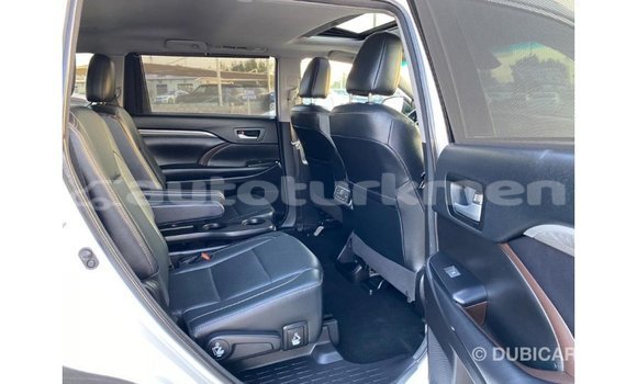 Buy Import Toyota Highlander White Car in Import - Dubai in Ahal Buy Import Toyota Highlander White Car in Import - Dubai in Ahal