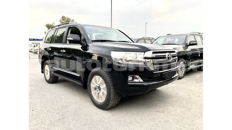 Big with watermark toyota land cruiser ahal import dubai 1912