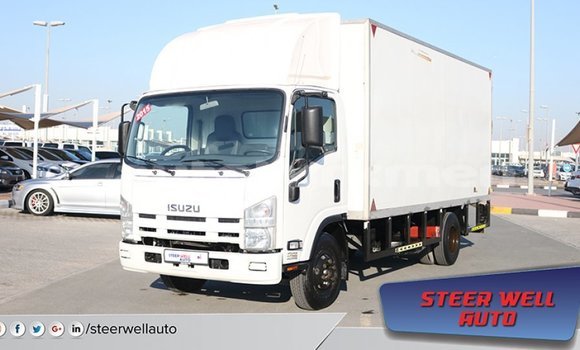 Buy Import Isuzu FTR 850 White Truck in Import - Dubai in Ahal