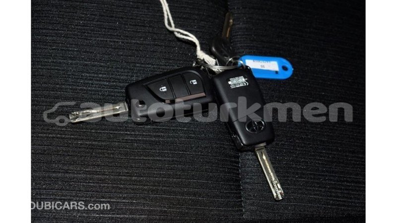 Big with watermark toyota hilux ahal import dubai 1922