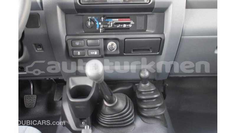 Big with watermark toyota land cruiser ahal import dubai 1933