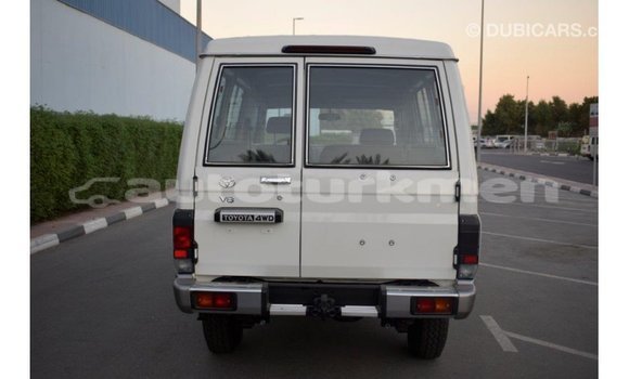 Buy Import Toyota Land Cruiser White Car in Import - Dubai in Ahal Buy Import Toyota Land Cruiser White Car in Import - Dubai in Ahal
