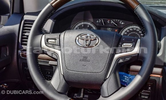 Buy Import Toyota Land Cruiser White Car in Import - Dubai in Ahal Buy Import Toyota Land Cruiser White Car in Import - Dubai in Ahal