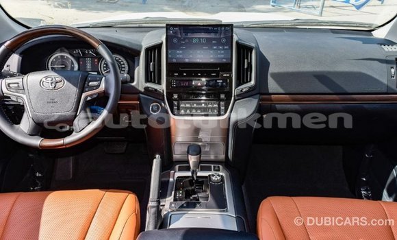 Buy Import Toyota Land Cruiser White Car in Import - Dubai in Ahal Buy Import Toyota Land Cruiser White Car in Import - Dubai in Ahal