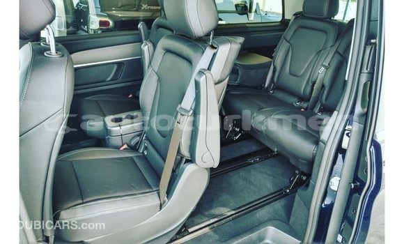 Buy Import Mercedes-Benz 250 Black Car in Import - Dubai in Ahal Buy Import Mercedes-Benz 250 Black Car in Import - Dubai in Ahal