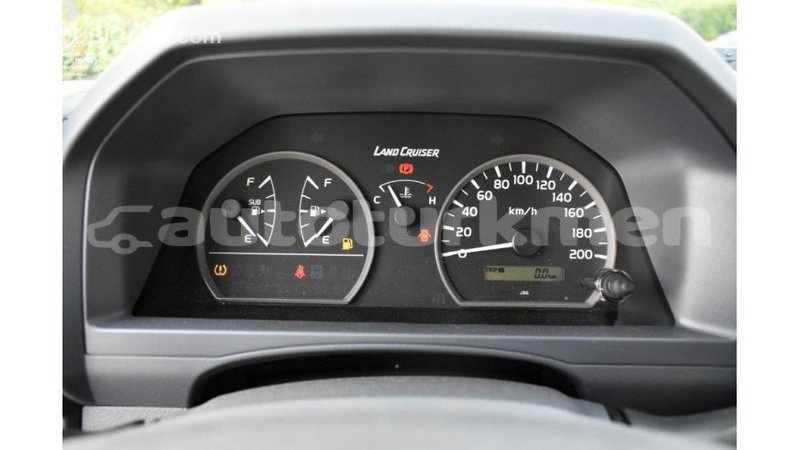 Big with watermark toyota land cruiser ahal import dubai 1948