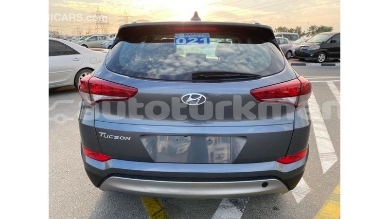Big with watermark hyundai tucson ahal import dubai 1952