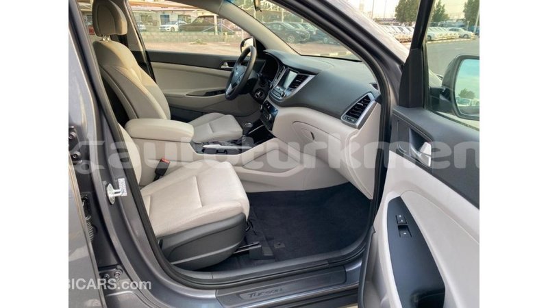 Big with watermark hyundai tucson ahal import dubai 1952