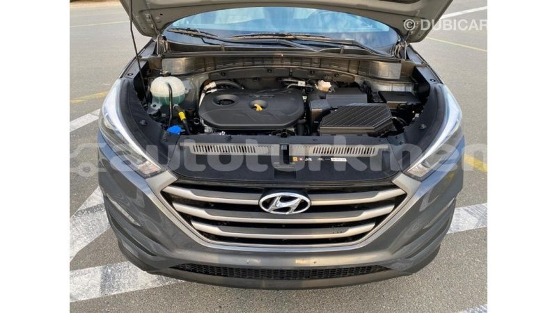 Big with watermark hyundai tucson ahal import dubai 1952