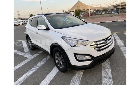 Buy Import Hyundai Santa Fe White Car in Import - Dubai in Ahal Buy Import Hyundai Santa Fe White Car in Import - Dubai in Ahal